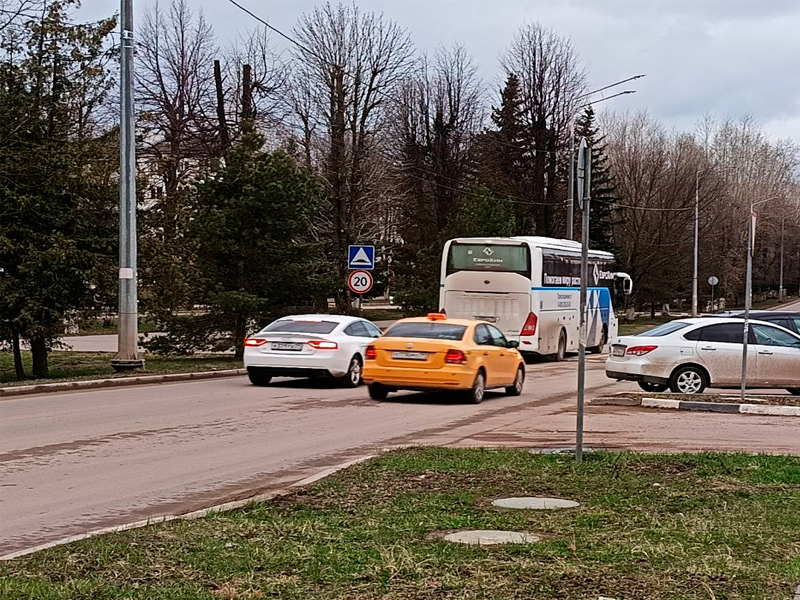 ПАМЯТКА. ПРАВА ПОЛЬЗОВАТЕЛЕЙ автомобильными дорогами.