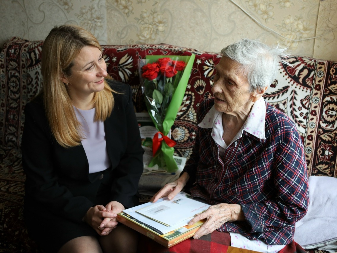 Век, отданный детям и знаниям: Раисе Тихоновне Никулиной — 100 лет!.