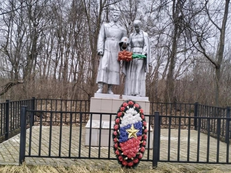 В Новомосковске продолжается месячник чистоты, объявленный Губернатором Дмитрием Миляевым.
